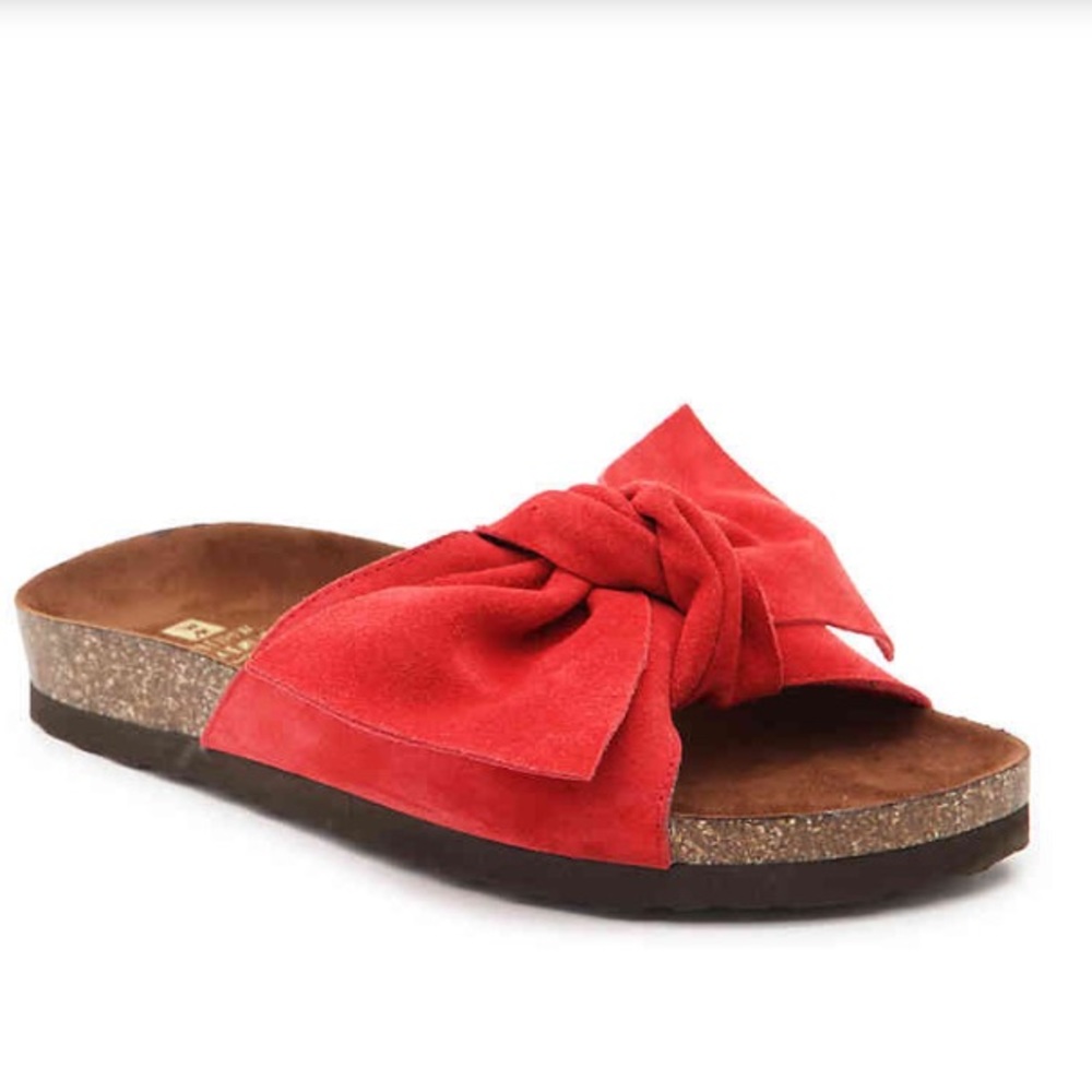 Boho chic flat suede sandals
